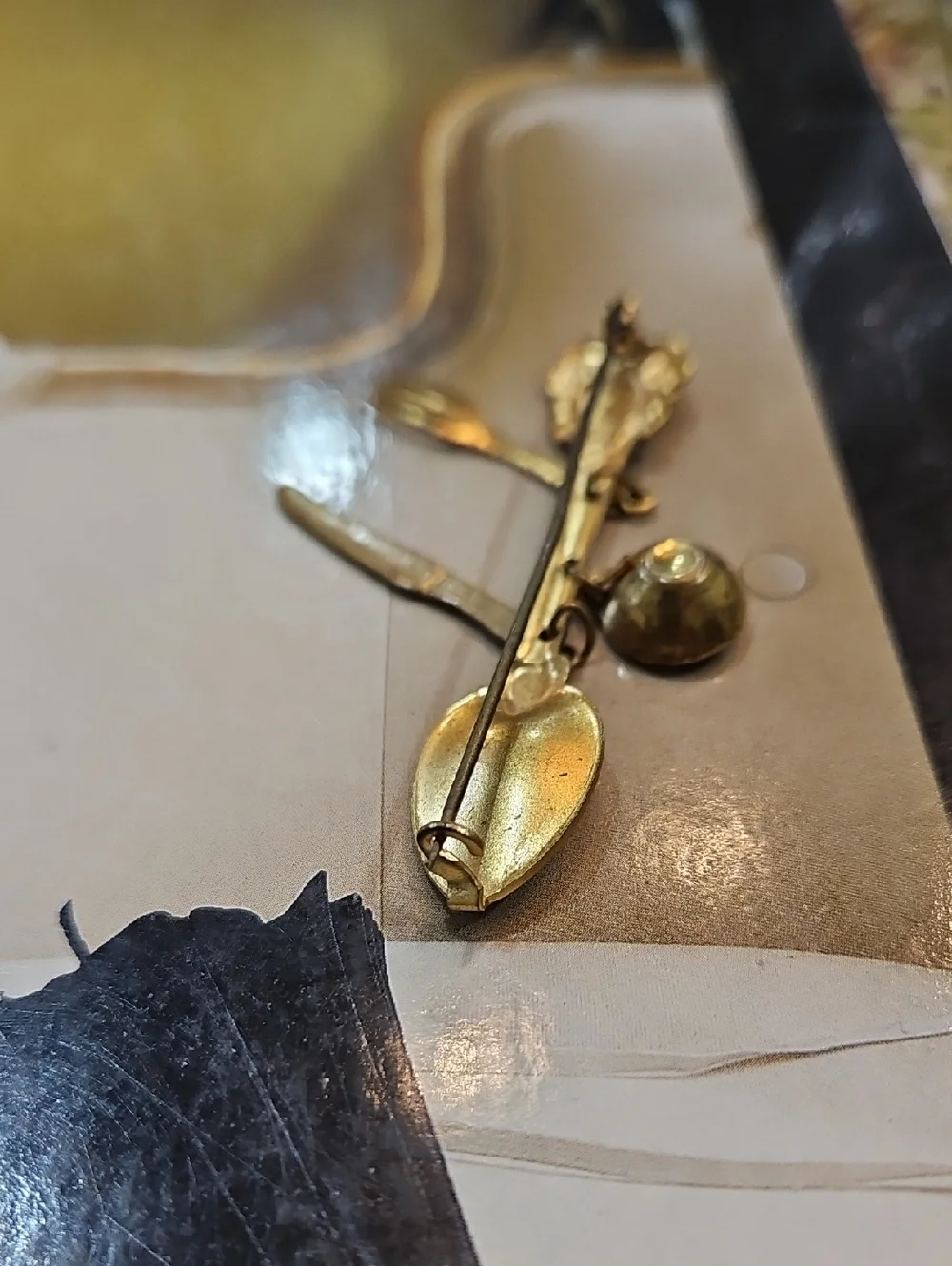Gold-tone Miniature Cutlery Brooch Pin Spoon Cup Knife Fork‎ Brooch Chef Gift